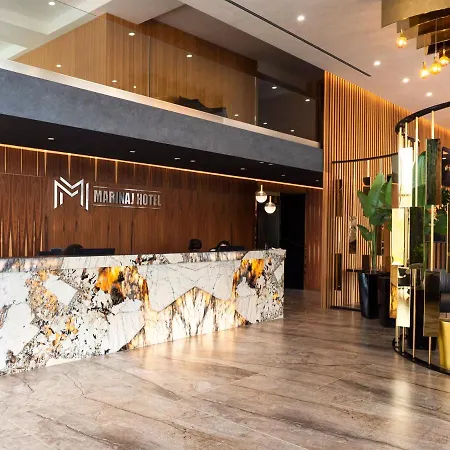 Hotel Marinaj & 4*