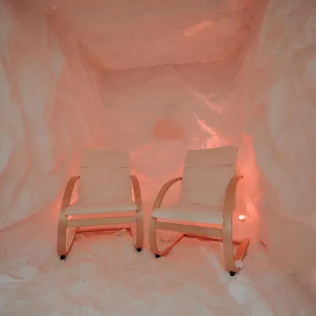 ホテル Marinaj & ティラナ