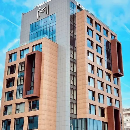 Marinaj & Hotel 4*