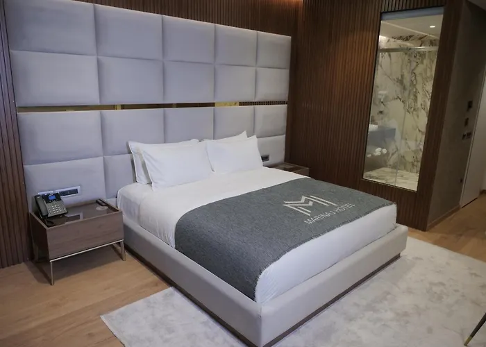 Hotel Marinaj &