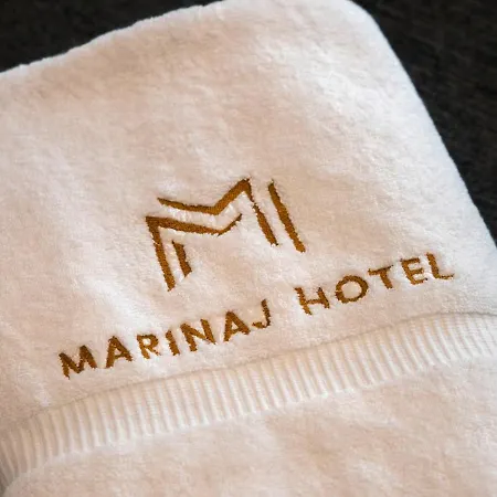 Отель Marinaj &