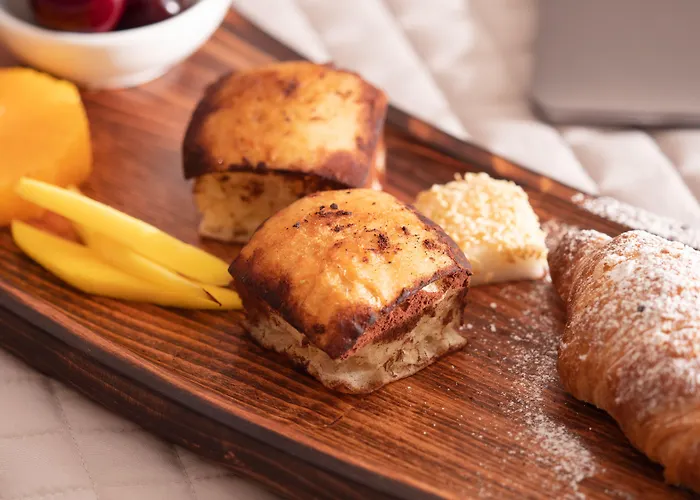 Marinaj & 4* 티라나